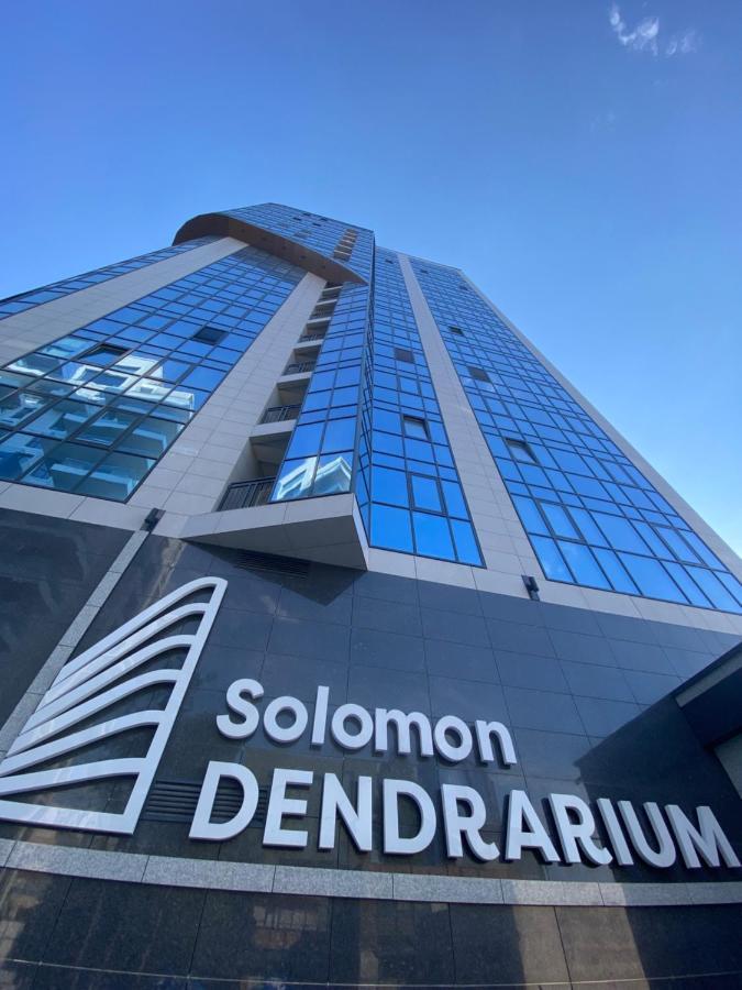 Business Lux Apartment Solomon City Chisináu Exterior foto