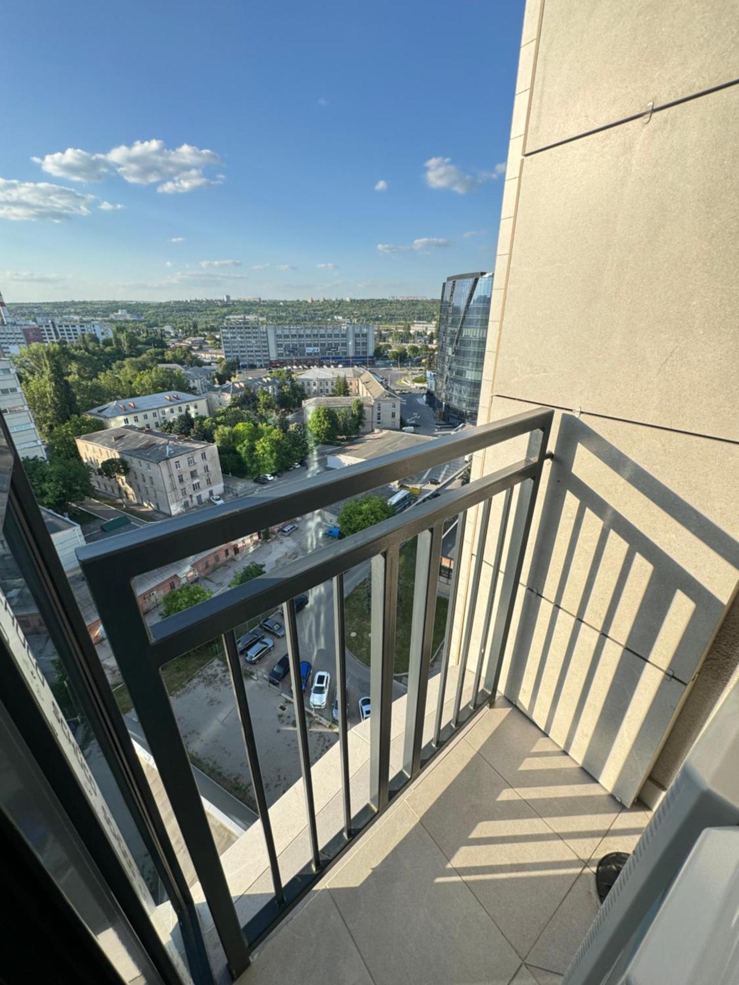 Business Lux Apartment Solomon City Chisináu Exterior foto