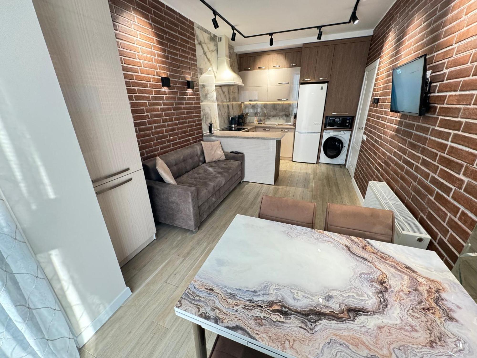 Business Lux Apartment Solomon City Chisináu Exterior foto