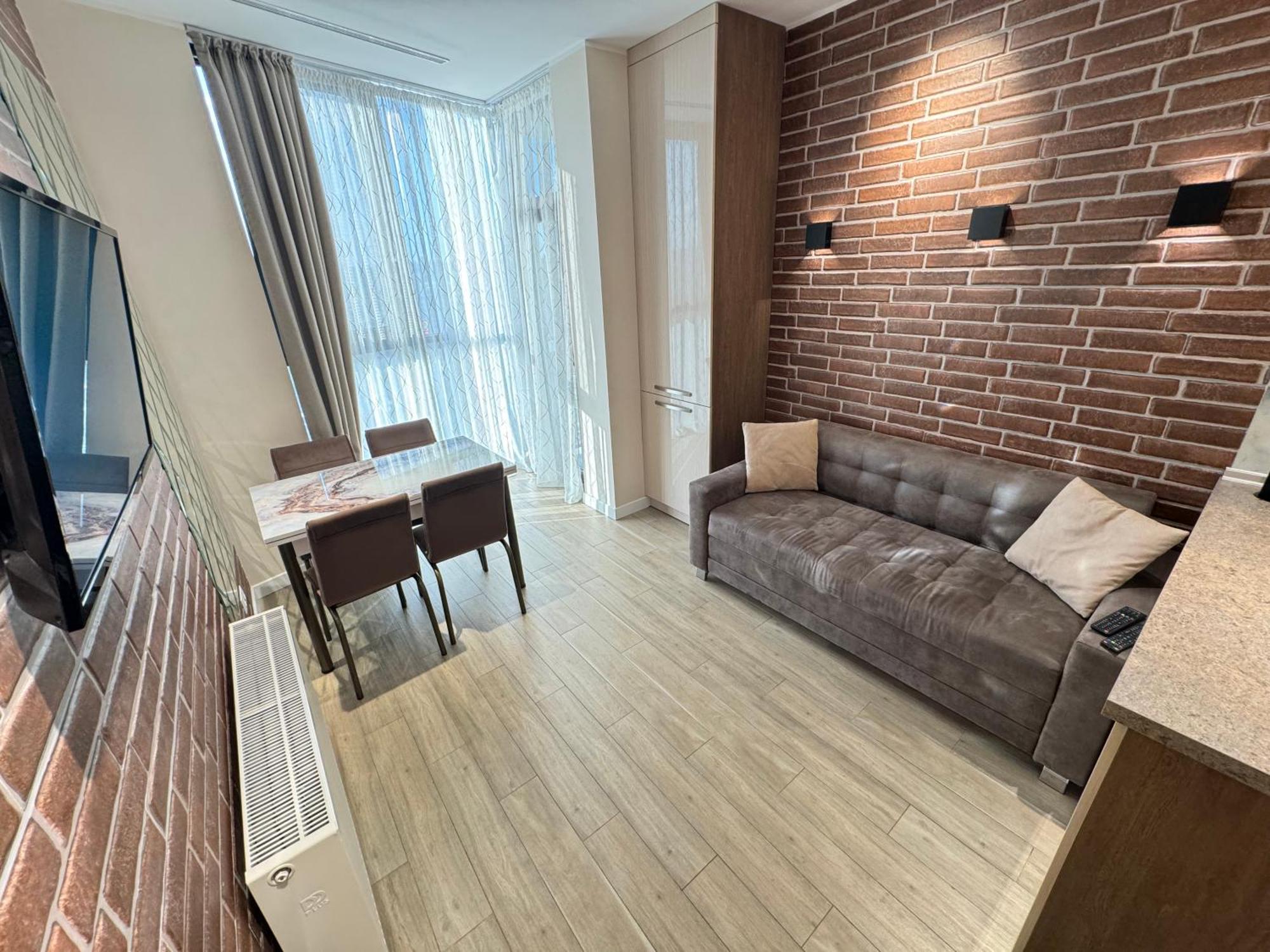 Business Lux Apartment Solomon City Chisináu Exterior foto