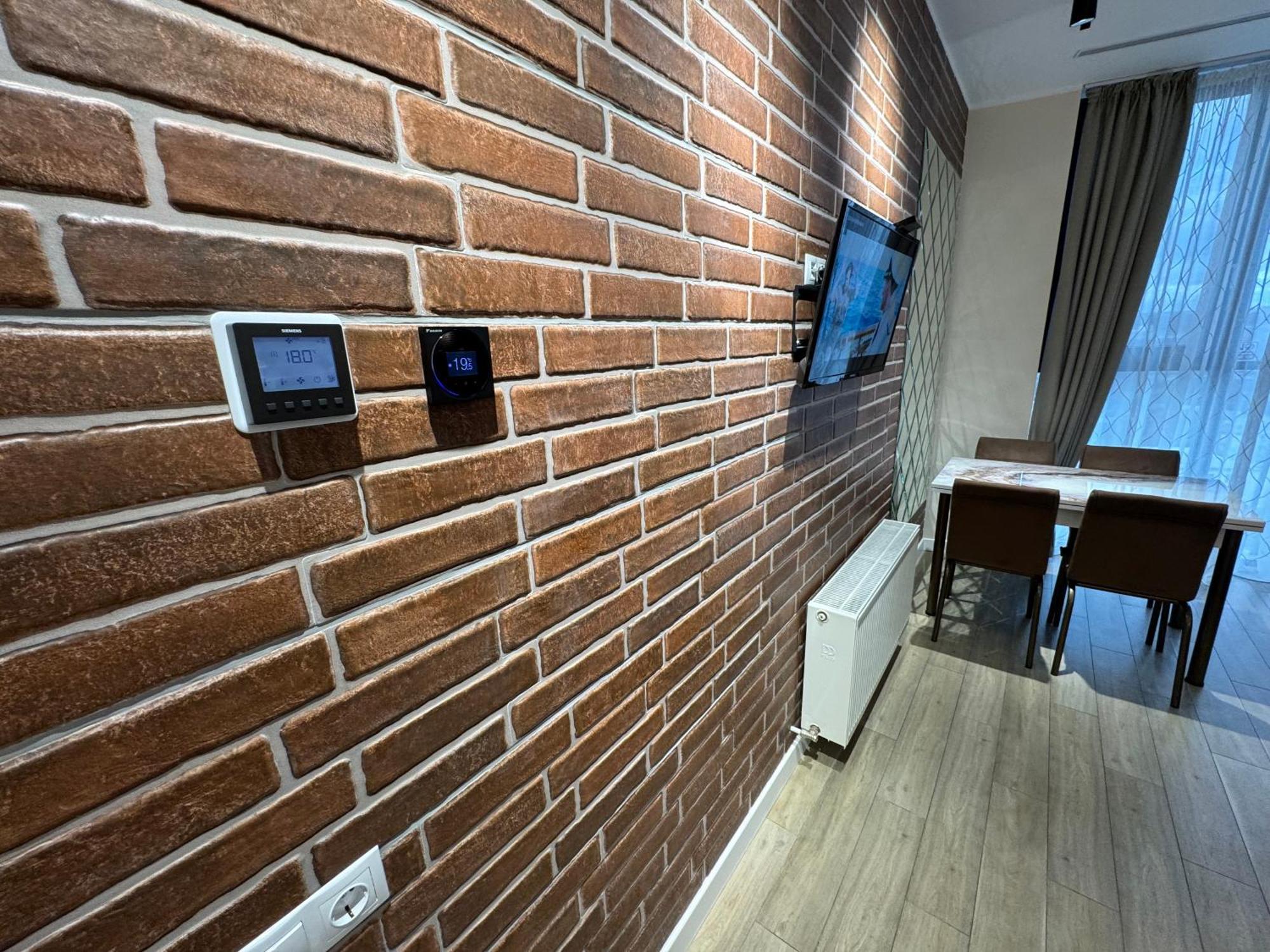Business Lux Apartment Solomon City Chisináu Exterior foto