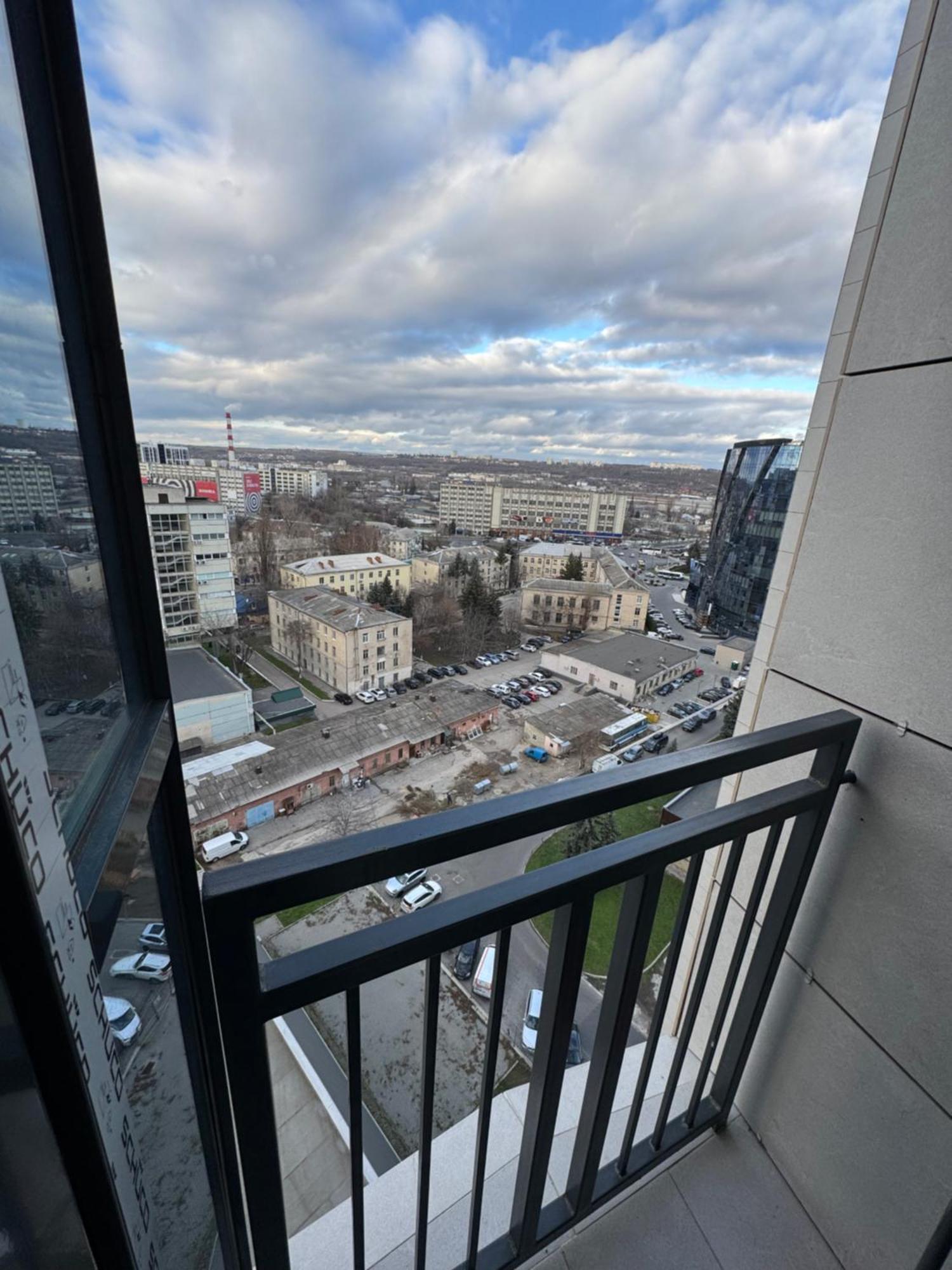 Business Lux Apartment Solomon City Chisináu Exterior foto